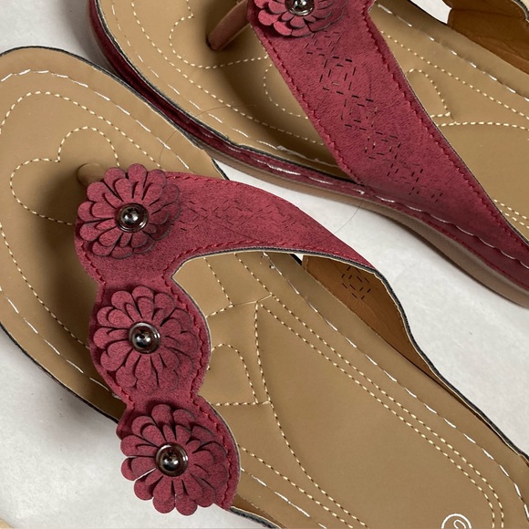 NEW Brick Red Sandals - Picture 6 of 15